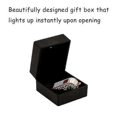Metal Chain Rhinestone Whistle, Necklace Whistle, Suitable for Coaches, Referees,Lifeguard, Sports Activities (Gold) - color: Green