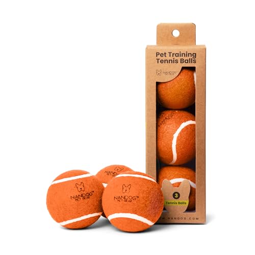 NANDOG The Signature Collection Dog Tennis Training Balls in Green - Durable & Non-Toxic - High Bounce for Agility & Coordination - Engaging Design for Play & Training - Ideal for Indoor & Outdoor Use