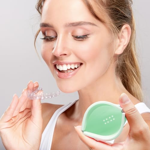 Silicone Retainer Denture Storage Case Holder, Portable Slim Dental Container Cleaning Box with Drain Holes and Leakproof for Aligners, Mouth Guards, Night Guards, Removable Dental Appliances (Green) - color: Green