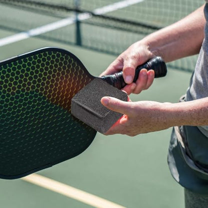 Carbon Fiber Paddle Cleaner - 5x5x2.5cm Racket Eraser, picklebal Paddle Eraser Dust Remover, Soft Rubber Dirt Racket Scrubber | Professional-Grade Paddles Maintenance Tool for picklebal and Table Te - color: A: Square