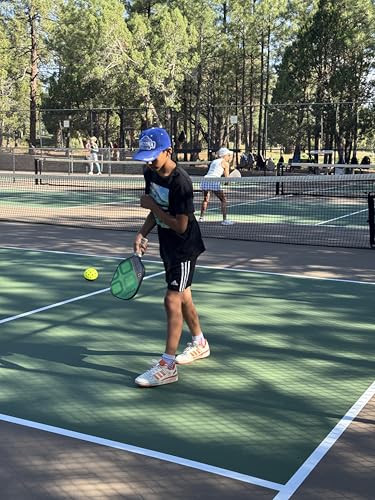 Premium Pickleball Ball Buddy – Hands-Free Pickleball Holder + Bonus Keychain