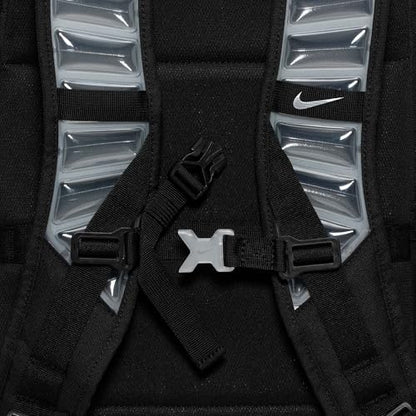 Nike, Unisex, Varsity Elite Backpack (32L), Black/Black/Metallic Silver, One Size