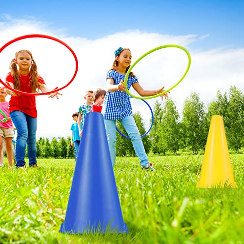Hoteam 30 Pieces 9 Inch Traffic Cones Plastic Sport Agility Training Safety Cones Soccer Practice Equipment for Basketball Football Drills Exercise, Outdoor Activity and Events
