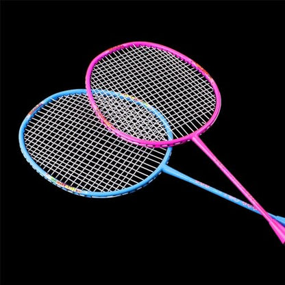 Senston Lightweight Beginner Badminton Set with 2 Rackets, 2 Shuttlecocks, Carry Bag - color: Red and Blue