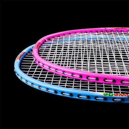 Senston Lightweight Beginner Badminton Set with 2 Rackets, 2 Shuttlecocks, Carry Bag - color: Red and Blue