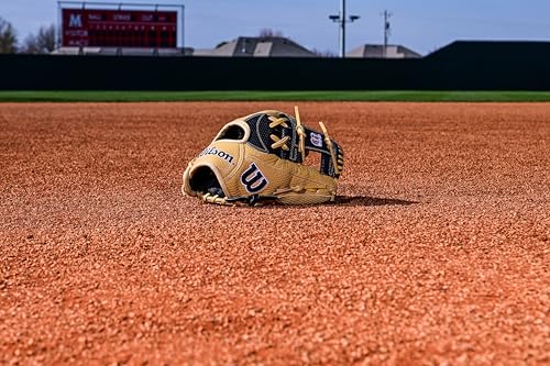 Wilson Summer 2025 A2000® Baseball Gloves - color: Blonde/Black, size: Infield - 11.75"