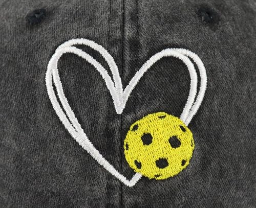 Pickleball Baseball Cap for Men Women, Funny Adjustable Embroidered Cotton Outdoor Sport Pickle Ball Heart Hat - color: Black
