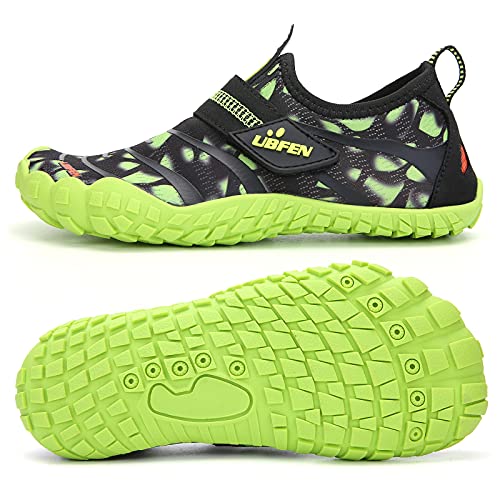 UBFEN Water Shoes for Kids Boys Girls Aqua Socks Barefoot Beach Sports Swim Pool Quick Dry Lightweight Toddler Little Big Kid - color: A Green, size: 6 Toddler