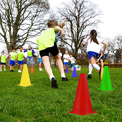 Hoteam 30 Pieces 9 Inch Traffic Cones Plastic Sport Agility Training Safety Cones Soccer Practice Equipment for Basketball Football Drills Exercise, Outdoor Activity and Events